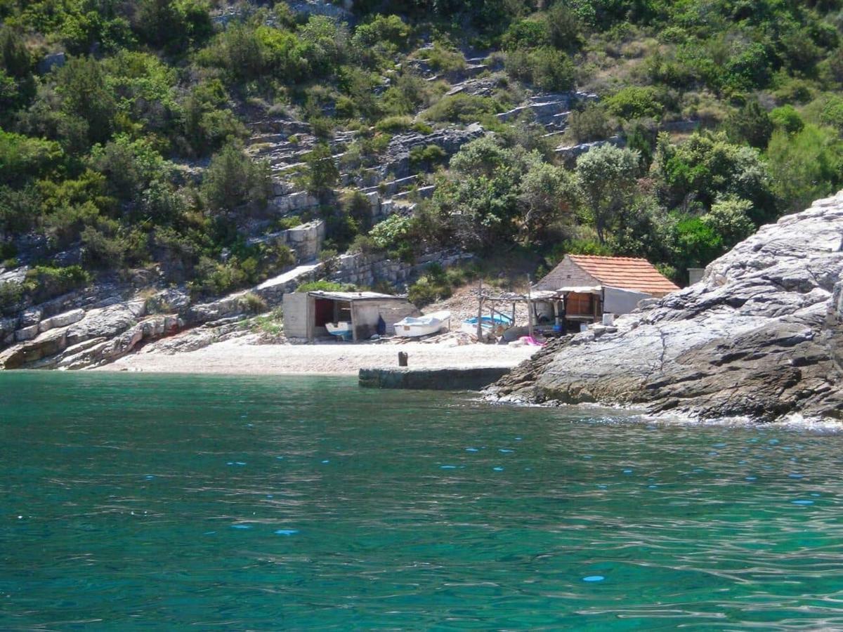 House Hvar Holiday home Zastrazisce